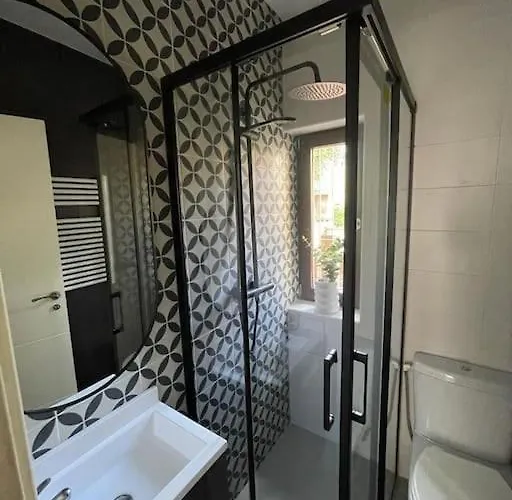 Urban Home By Unique Rooms