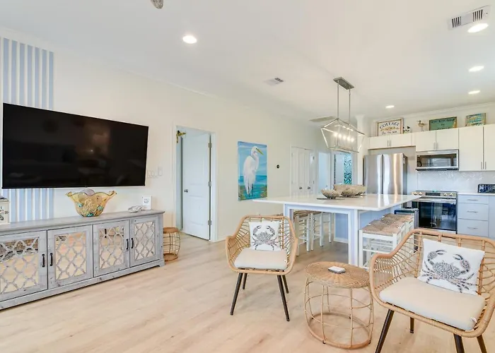 Families W/ Pets! Ocean-View Crystal Beach Retreat