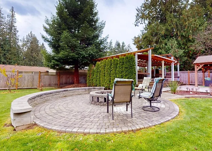 Marysville Modern Oasis