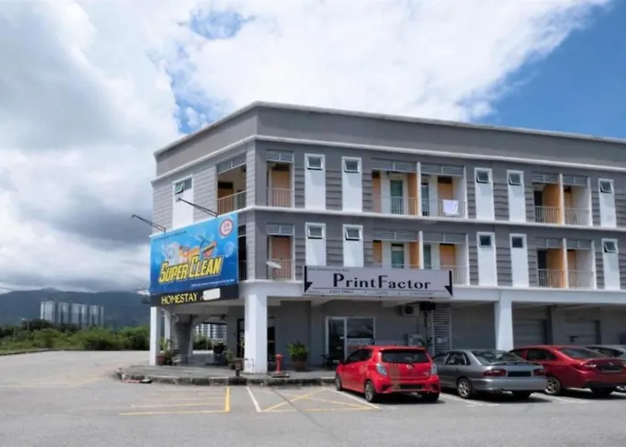 Summer Hotel