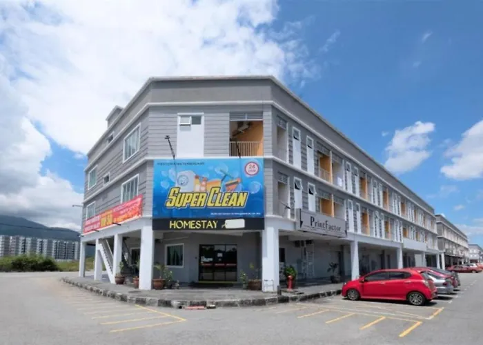 Summer Hotel
