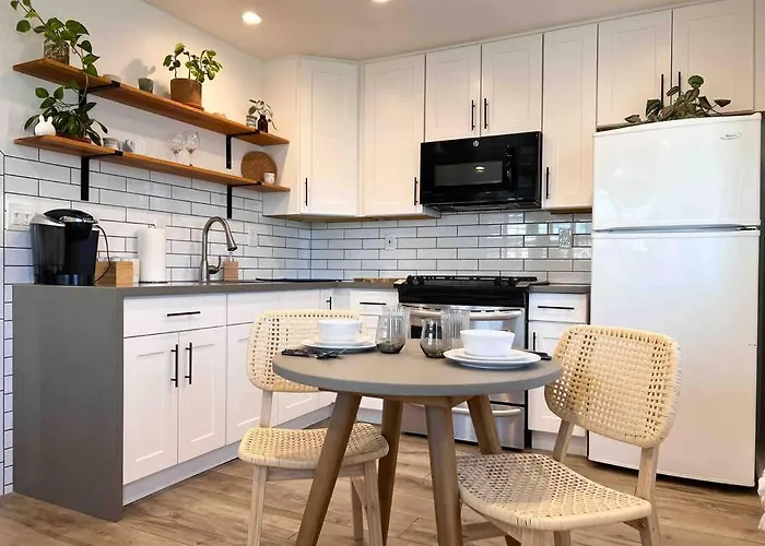 The Cozy Oasis - A Renovated And Modern Studio Near Lax + Sofi + Beaches + Freeway