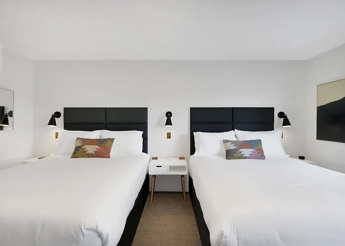 Summit Lofts Boutique Hotel