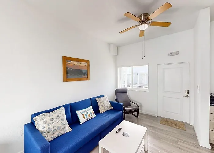 Ocean Isles 50