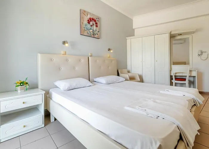 Porto Marina Aparthotel