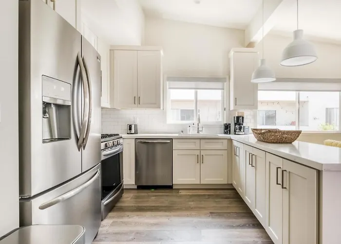 Redondo Beach 2Br Close To Dining Shopping Lax-1169
