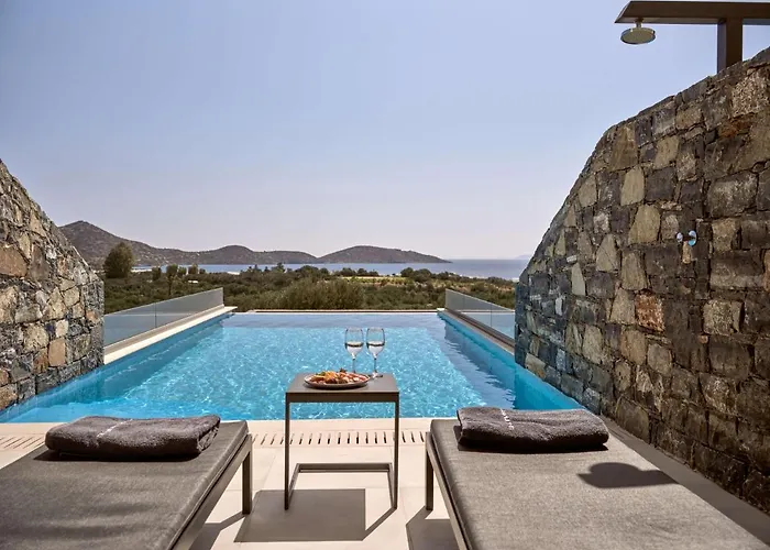 Elounda Palm Hotel&Suites