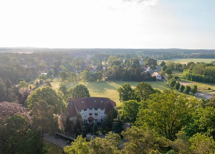 Hotel Am Wald B&B