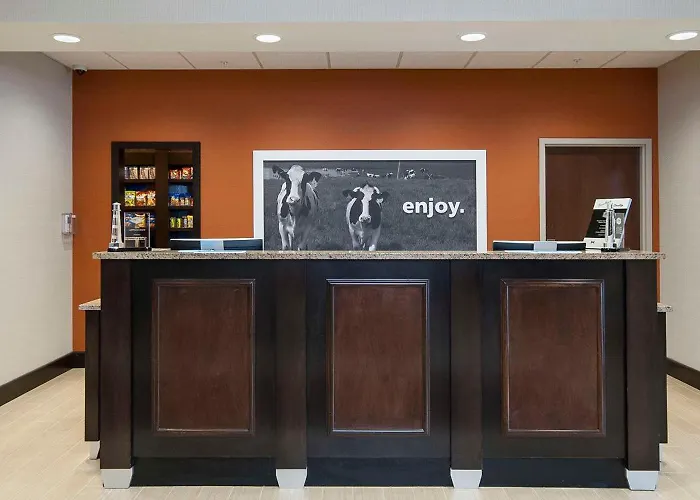 Hampton Inn & Suites Seneca-Clemson Area
