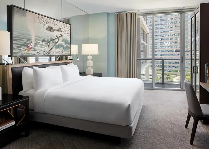 W Miami