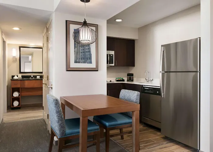 Homewood Suites By Hilton Greensboro