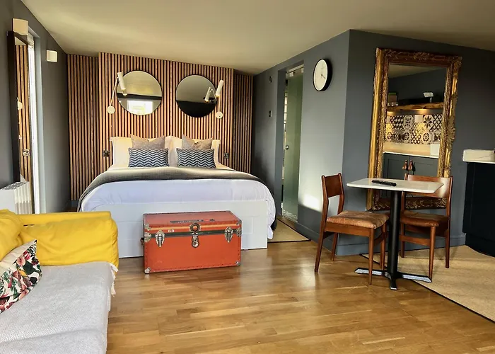 Rockmount Rooms & Apartment