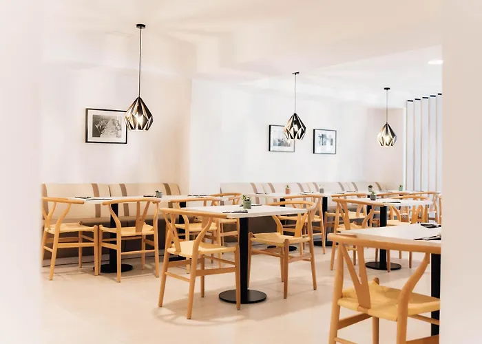 Alfons Hotel