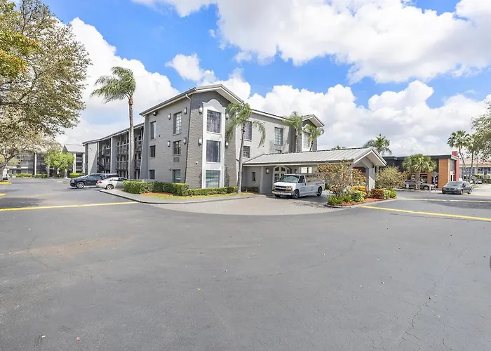 La Quinta Inn By Wyndham Miami Airport North