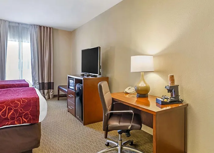 Comfort Suites South Point - Huntington