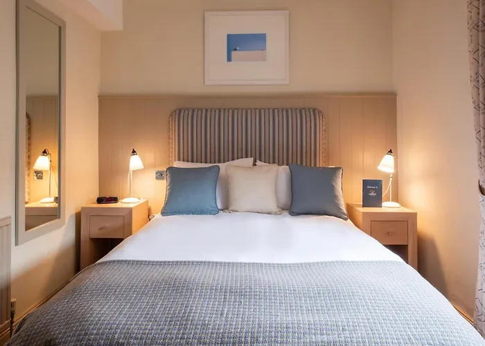 Crown Hotel