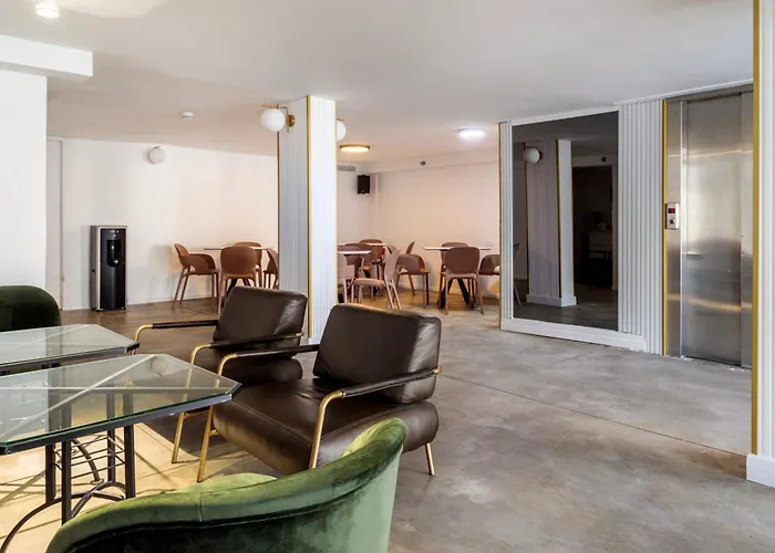 Lago Hotel