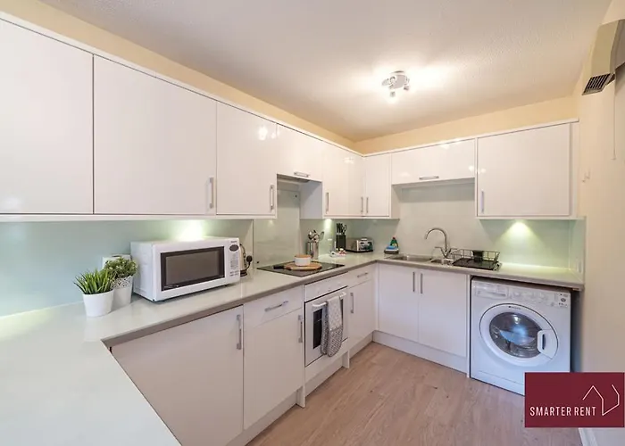 Maidenhead 2 Bed Ground Floor Flat