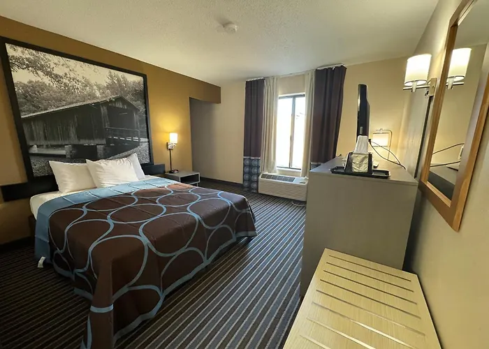 Super 8 By Wyndham Columbia Clark Lane