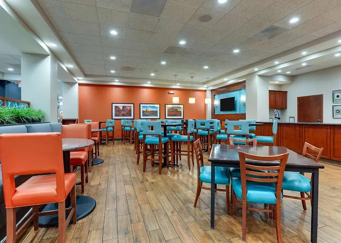 Drury Inn & Suites Phoenix Chandler Fashion Center
