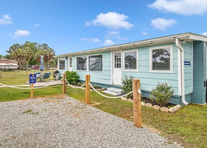 Waterfront Vacation Home Near Camp Lejeune