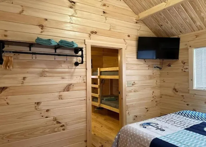 Get-Away Cabin In Surf City W Loft And Parking
