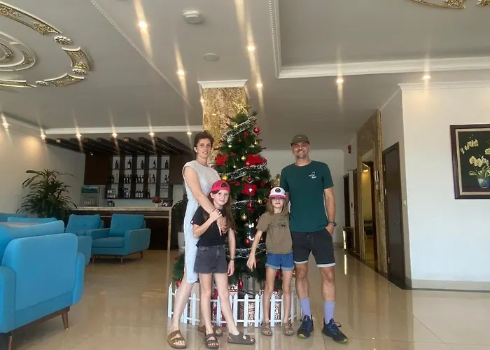 Golden Palm Halong Hotel