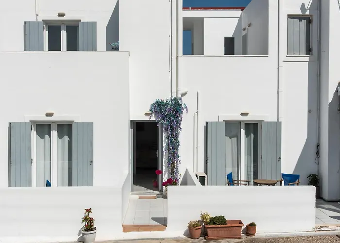 V-rooms in Milos Cyclades