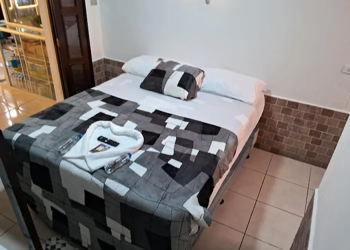 Hotel Kamelot Parque Central
