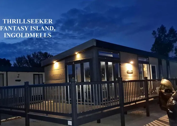 Thrillseeker - Chalet Style Caravan Next To Fantasy Island, Ingoldmells, 2 Dogs Max - East Coast Holidays