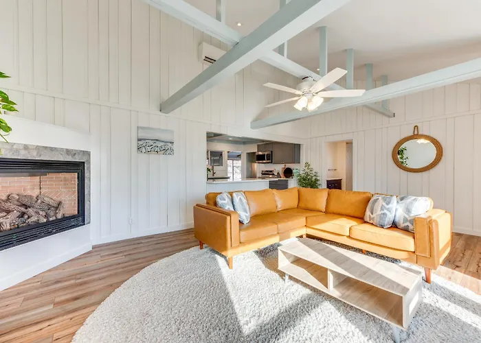 Beautiful Wells Cottage: Steps To Moody Beach!
