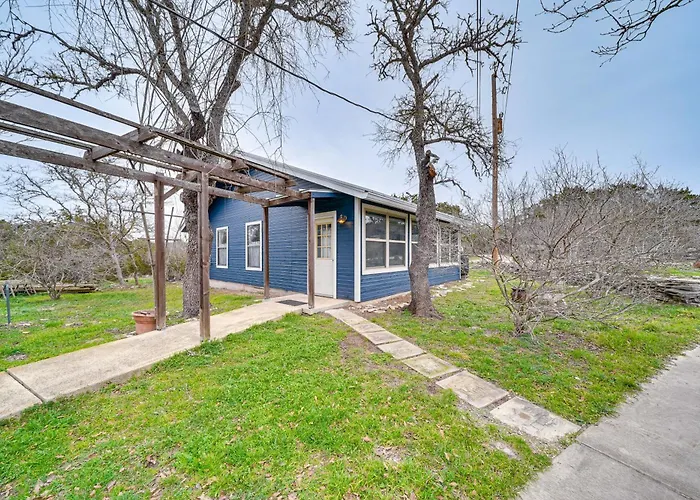 Cozy Kerrville Guest Cottage Near Guadalupe River!