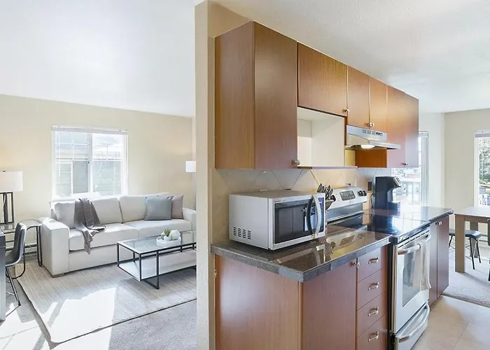 Landing Modern Apartment With Amazing Amenities