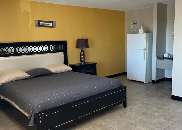 Budget Inn