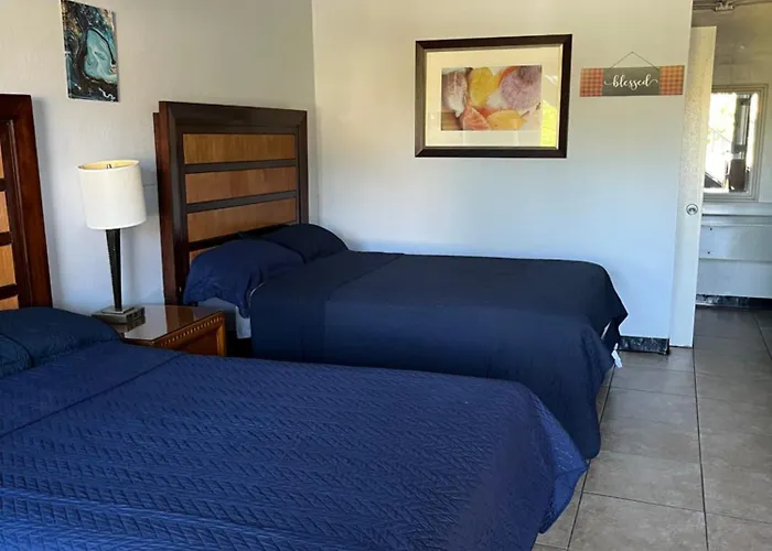 Budget Inn