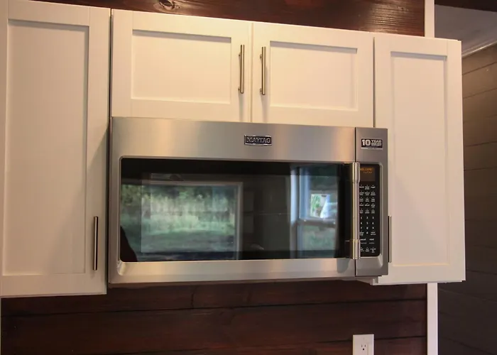 Tiny House Oasis Nature Escape Unit A