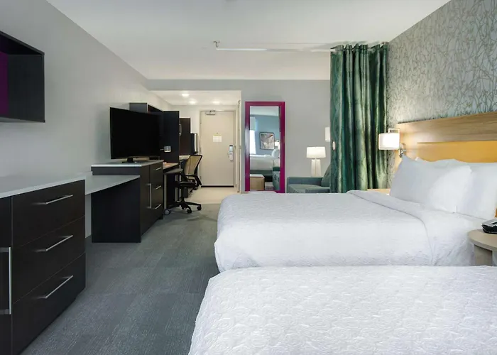 Home2 Suites By Hilton Grand Rapids Airport