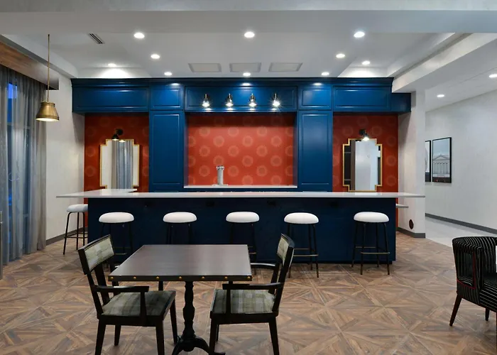 Hampton Inn & Suites Greensboro Downtown, Nc