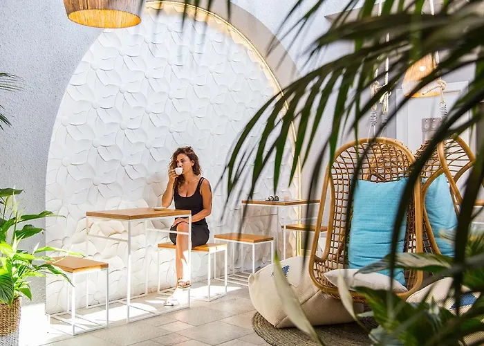 Capoblu Hotel