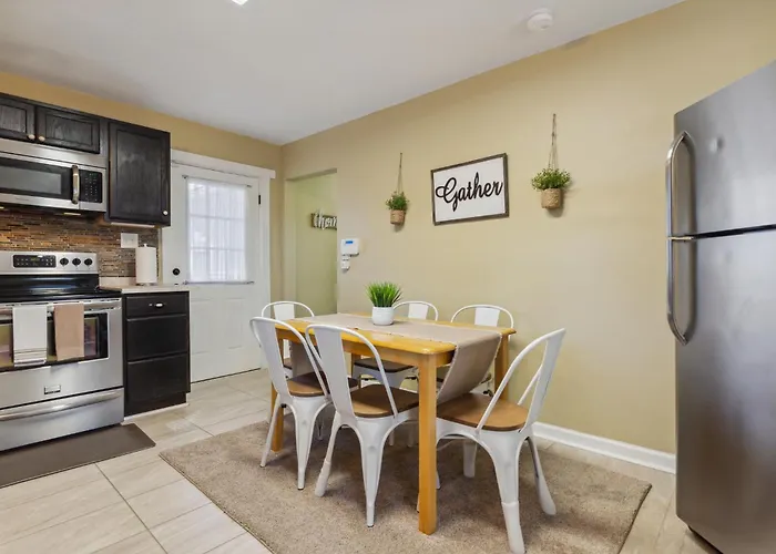 Valley Vista-Mins To Skylinedrive-Hot Tub-King, Queen Beds
