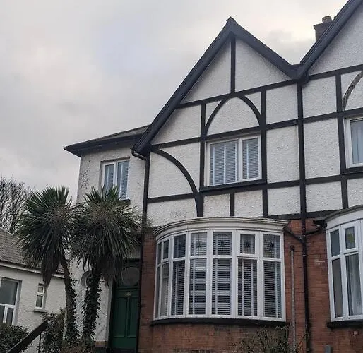 Charming Character House In Beautiful Neighborhood
