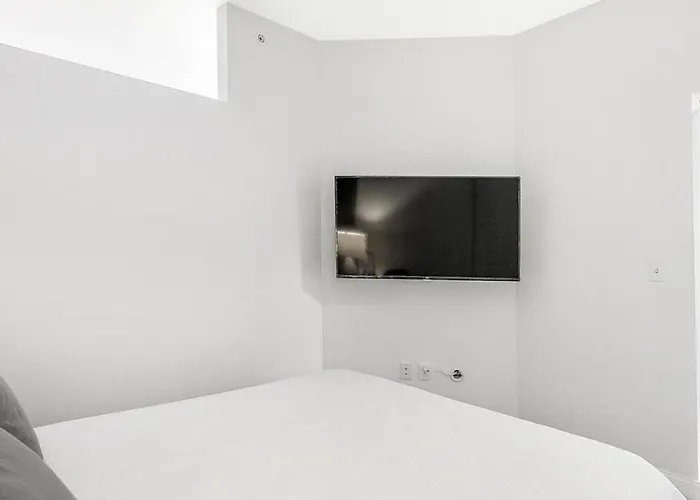 Landing - Modern Apartment With Amazing Amenities