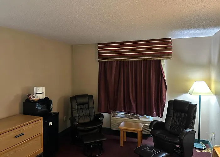 De Smet Super Deluxe Inn & Suites