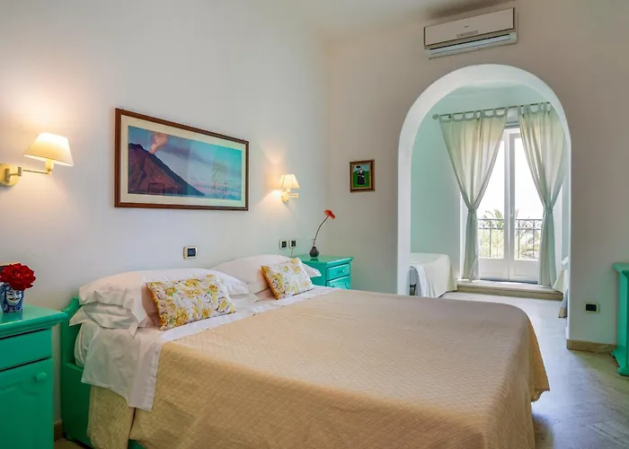 Hotel Ossidiana Stromboli Center