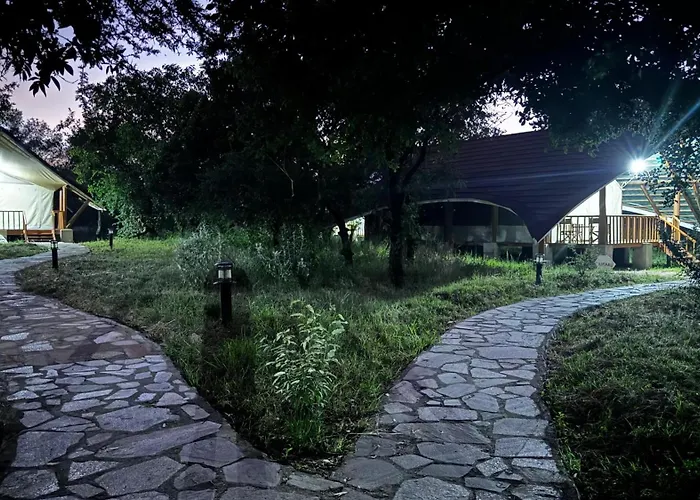 Mara Empiris Safari Camp