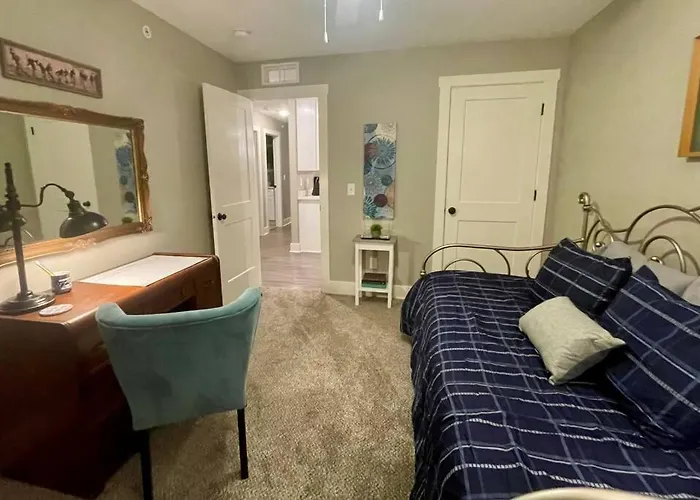 Brand New 3 Bedroom Condo In Bettendorf