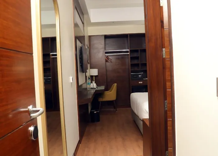 Peninsula The Boutique Hotel