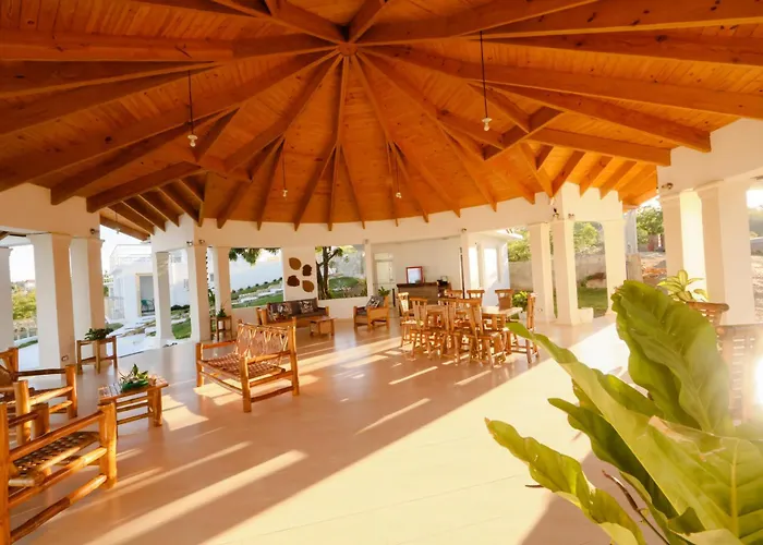 Hotel Don Bululo Camping Lodge