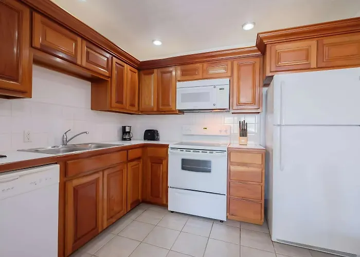 Best Western Grand Baymen Gardens