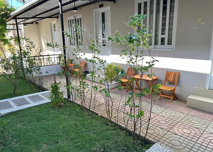 Pharos Guesthouse